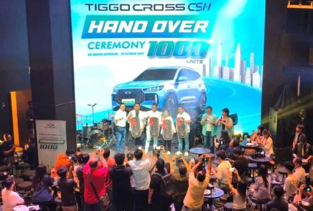 Chery Lakukan Serah-Terima 1.000 Unit TIGGO Cross CSH Hybrid Kepada Konsumen.