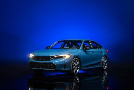 Honda Civic Hybrid Raih Edmunds Top Rated Car Award 2026 Di Amerika Serikat.