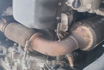 Perawatan Khusus Komponen Ramah Lingkungan Catalytic Converter Peugeot SUV.