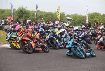 459 Racer Jubeli Seri Perdana LFN HP969 Road Race Championship 2025 di GBT Surabaya, Adu Fight Ketat & Banjir Apresiasi 