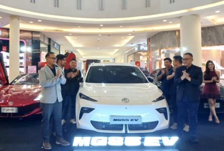 SUV Listrik Inovatif dan Modern MGS5 EV Hadir Di Surabaya.