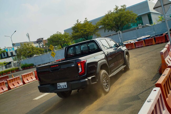 Foto 01 New Hilux G Type