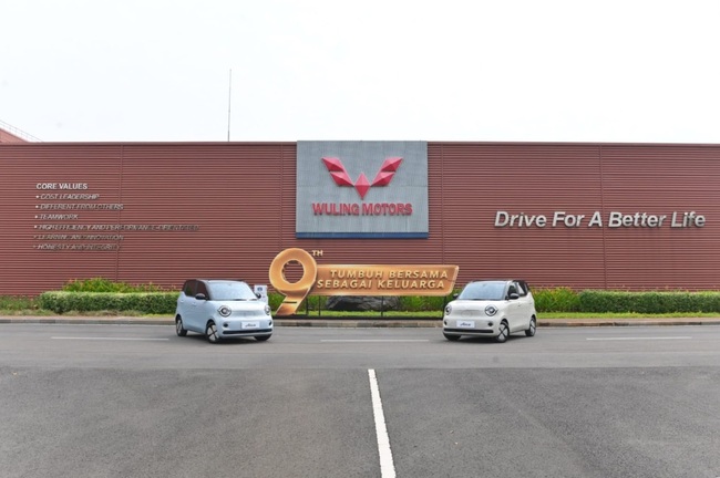 Wuling Rayakan 9 Tahun di Indonesia Serta Kendalkan Mobil Listrik Perkotaan AIRA EV 04