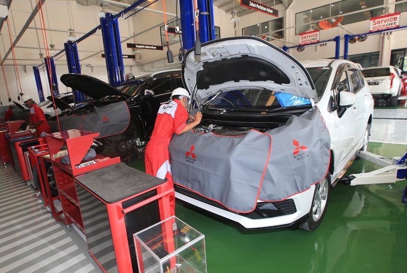 2023 10 dealer mitsubish 2