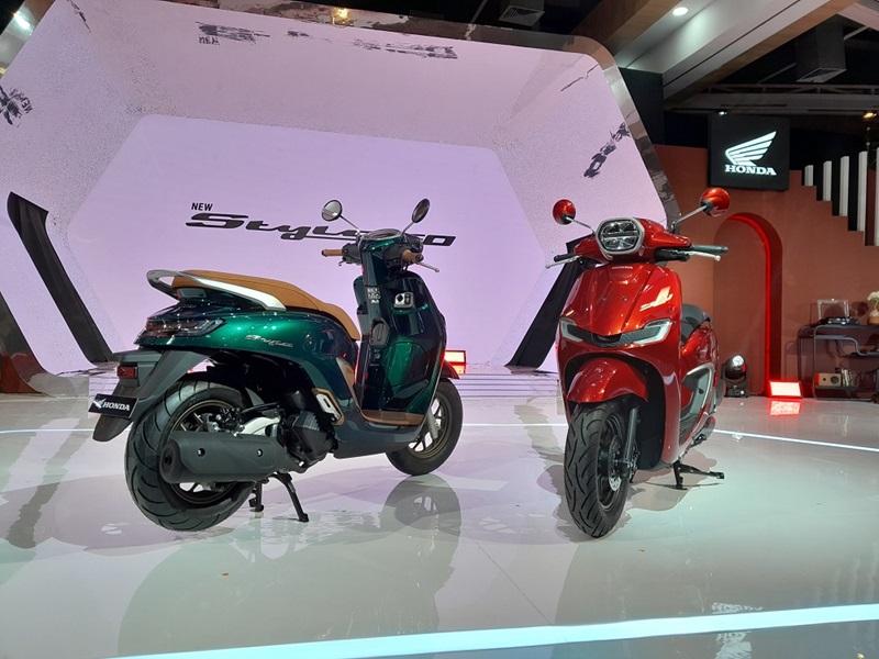 New Honda Stylo 160 02