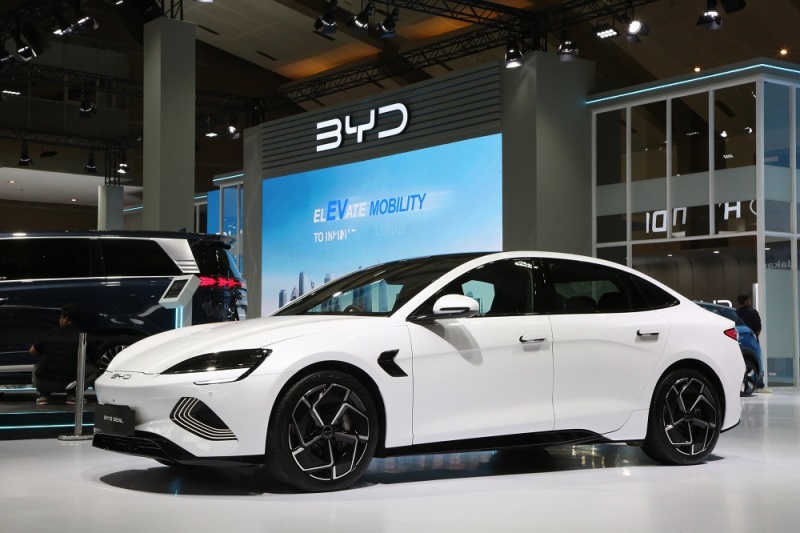 BYD Umumkan Harga Resmi di IIMS 2024 05