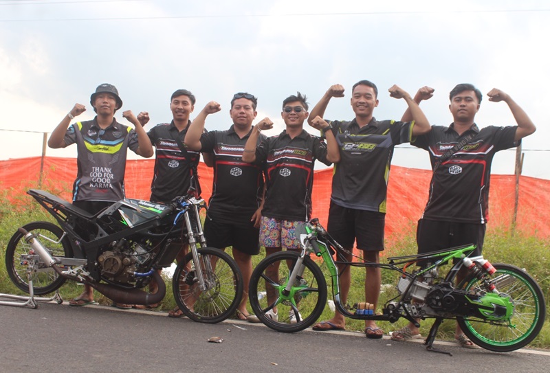 Dragster dari team Sinar Berlian X GP88 .juga meraih juara di kelas matik