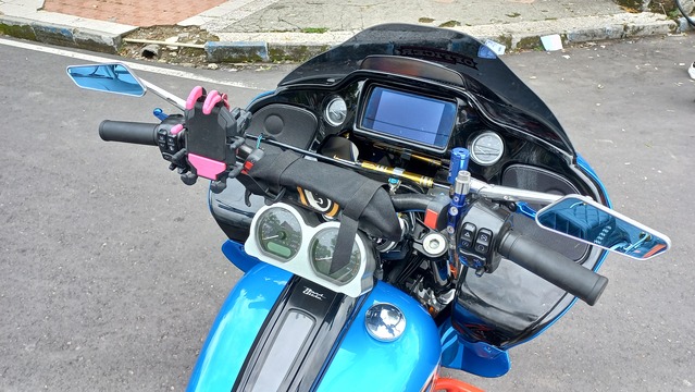 HD8