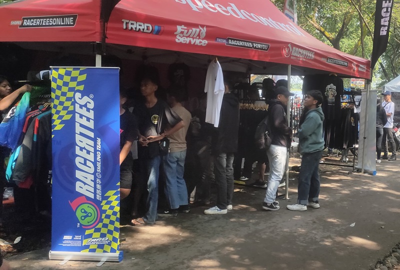 BOOTH Apparel yang diminati
