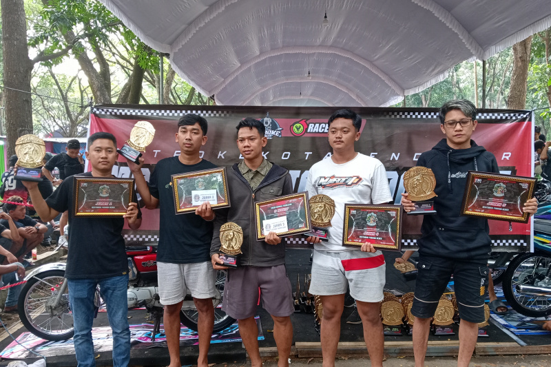 juara resto bebek