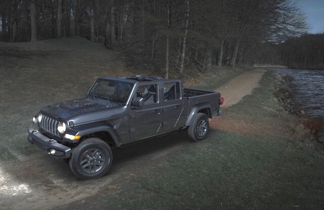 The 2025 Jeep® Gladiator, the industry’s only open-air pickup truck, adds increased value bundled with signature Jeep capability with the new Dark Sky edition.
