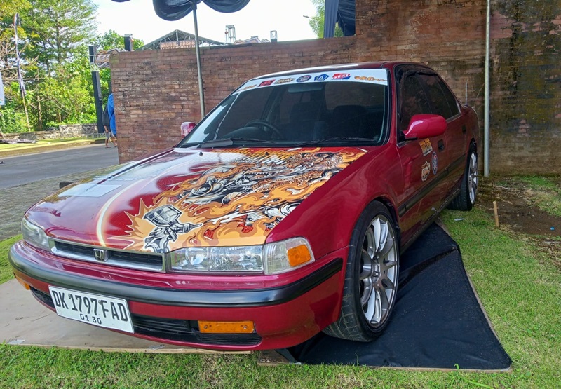 GRAND PRIZE BAM Satu unit mobil untuk kontestan beruntung