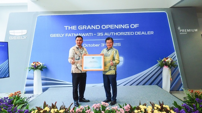 Geely Auto Indonesia meresmikan diler Geely Premium Fatmawati 04