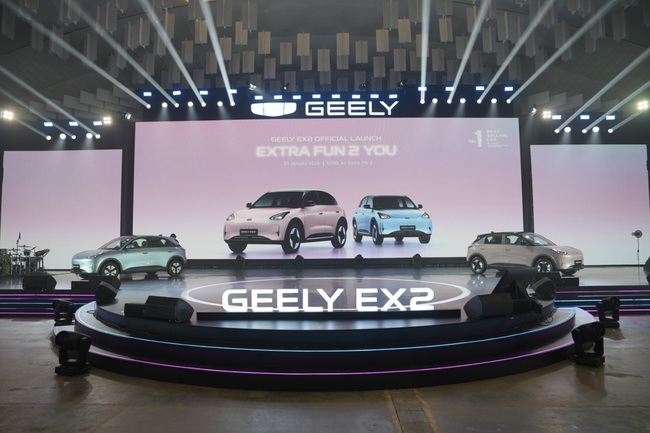 Foto Geely EX2 Resmi Meluncur di Indonesia 03