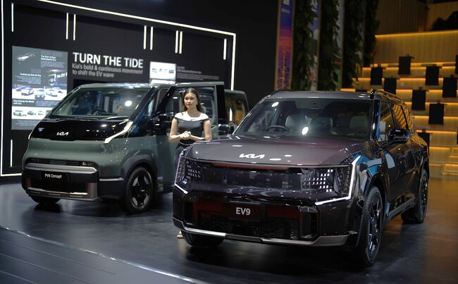 Foto KIA di IIMS 2026 02