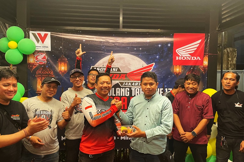 Sweet Seventeen AHJ Soliditas Komunitas Honda Jakarta dalam Semangat Kebersamaan Ramadan 1