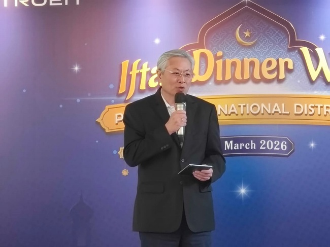 Foto Tan Kim Piauw CEO Stellantis Brand House Indonesia