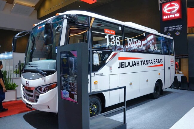 Hino meluncurkan Hino Bus 136 MDBL 4x4 di GIICOMVEC 2026 1
