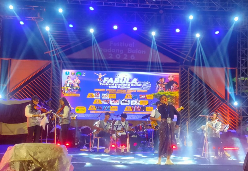 Live Perform Festival Music Pelajar