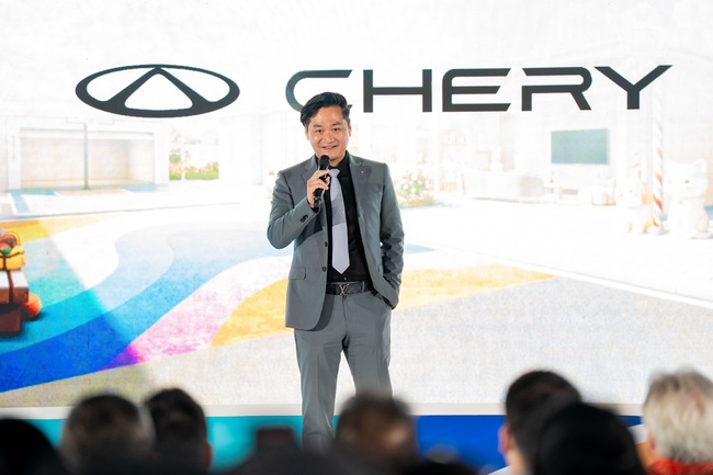 Foto 01 Chery Q Resmi Melantai di Indonesia