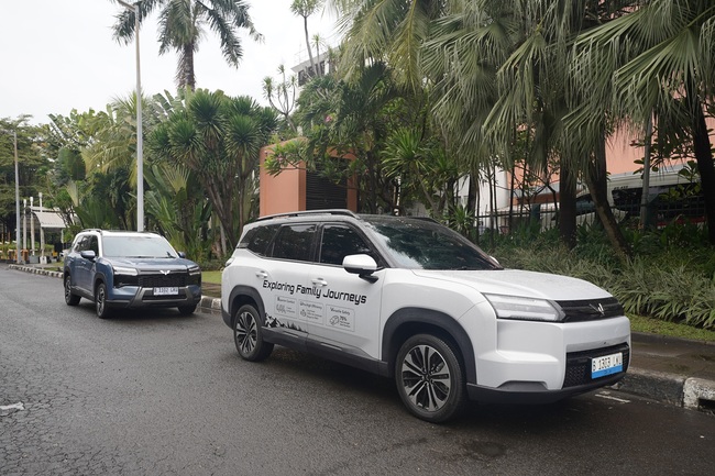 04 Pengunjung bisa merasakan langsung pengalaman berkendara di area test drive yang tersedia untuk model produk terbaru yakni Eksion