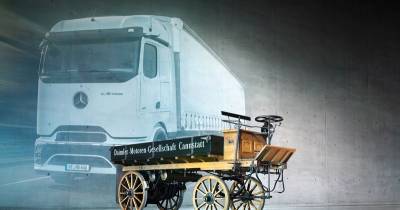 Mercedes-Benz Trucks Rayakan “130 Years Trucks” Melalui Rekonstruksi Truk Pertama di Dunia