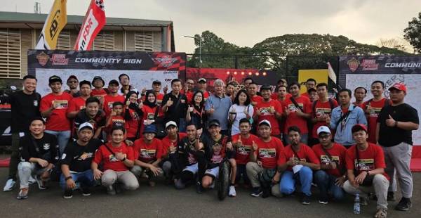 FDR Day 2023 Digelar Di Bandung, Pecahkan Rekor MURI Gelindingkan Ban 10 Km
