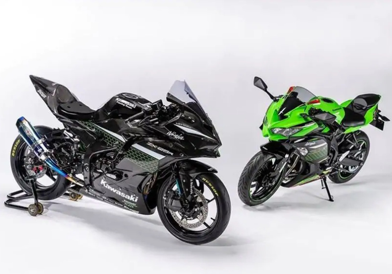 ZX25R. Pemunculannya sangat ditunggu.