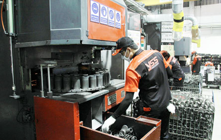 Proses awal pemotongan dan  pembentukan spring sokbreker