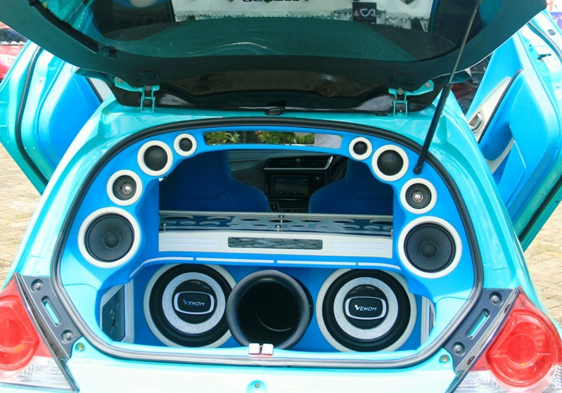 HONDA BRIO PONTIANAK Simply Sporty Dua Pintu HONDA BRIO PONTIANAK Simply Sporty Dua Pintu