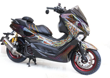 YAMAHA N-MAX ’15 – BALI : Extraordinary Techno Custom