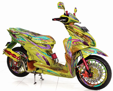 HONDA VARIO TECHNO 125 ’10 – BALI : Pelejit Pamor GAP