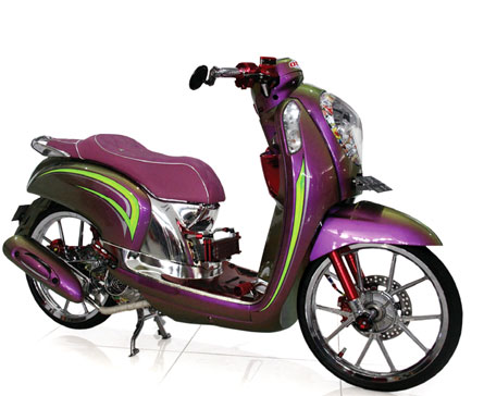 Honda Scoopy Fi 13 Bali Elegan Violeta Look