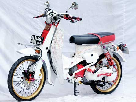 YAMAHA MIO SPORTY '08 – KEBUMEN : FR BERJANTUNG MATIC
