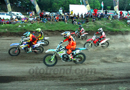 Preview Cross Gayam, Gurah Kediri Preview Cross Gayam, Gurah Kediri