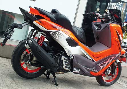 YAMAHA NMAX '16 - BANDUNG : BORE UP 175 CC DEMI AKSELERASI